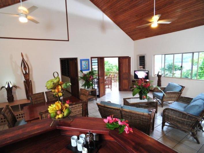Poppy'S On The Lagoon Port Vila Exterior foto